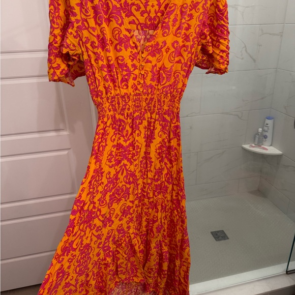 High Low Dress - Picture 1 of 5